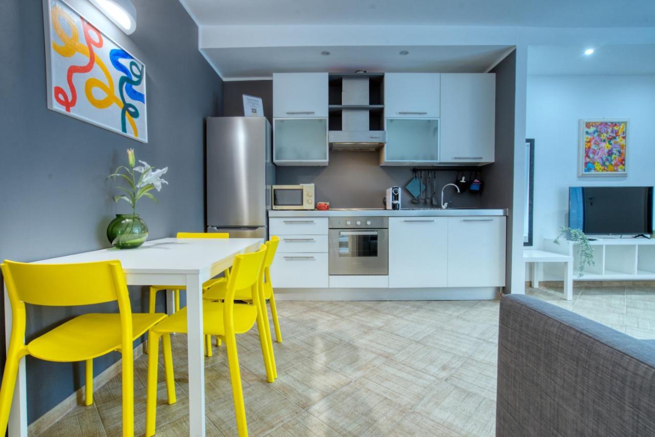 Amadeo 48 Apartment